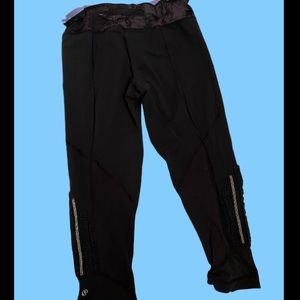 Cropped Lulu Lemon Legging